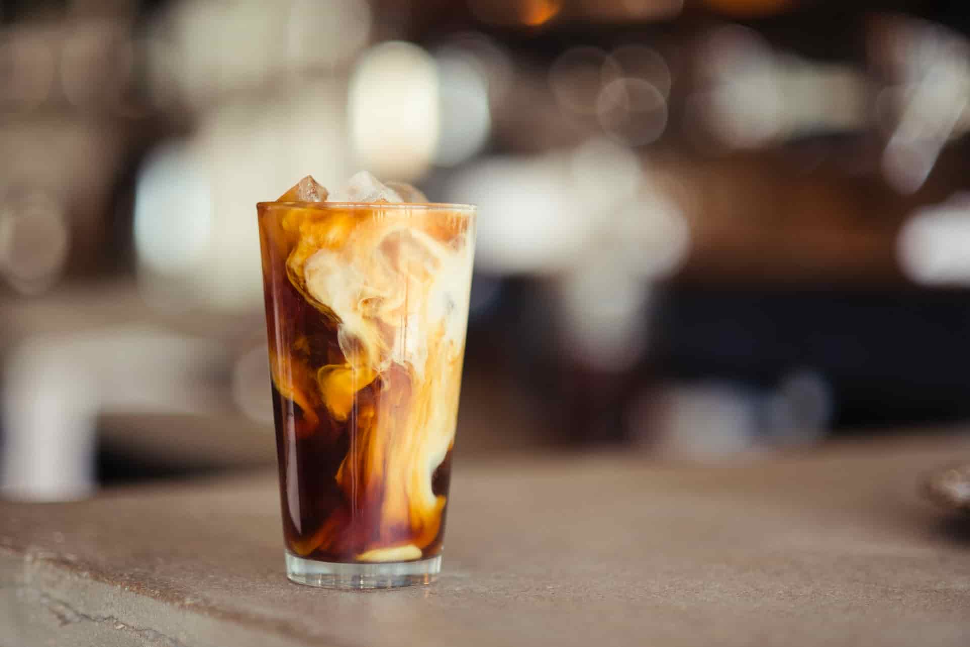 Iced Flat White vs Iced Latte: Which Iced Drink Is Better?