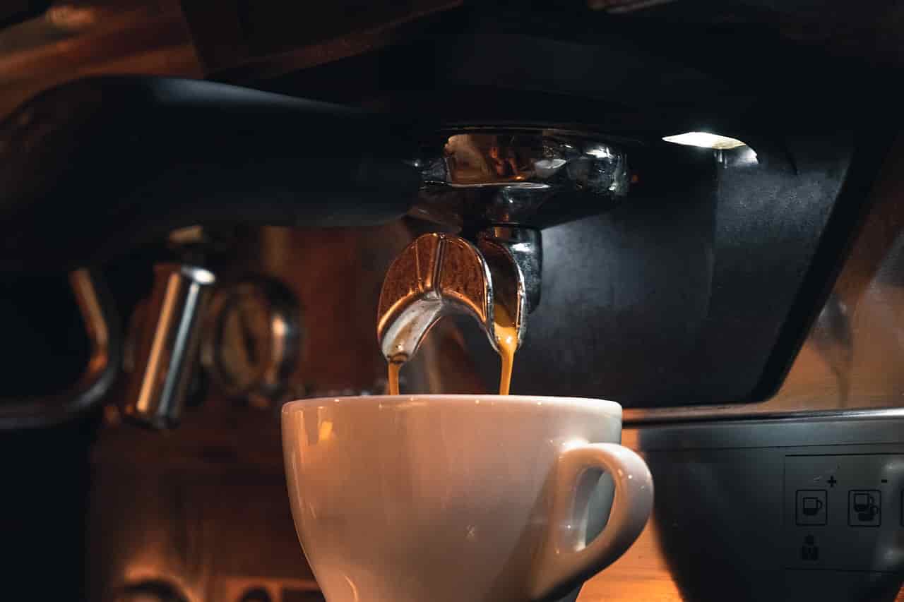 How to Descale a Keurig K-Express: A Simple Guide
