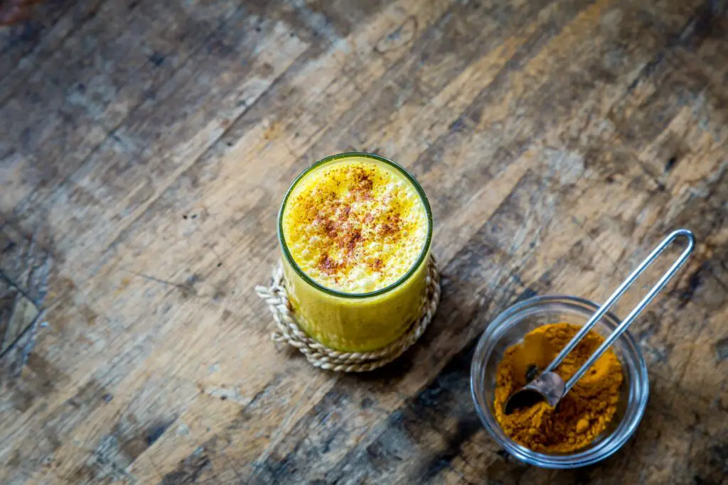 Turmeric latte recipe