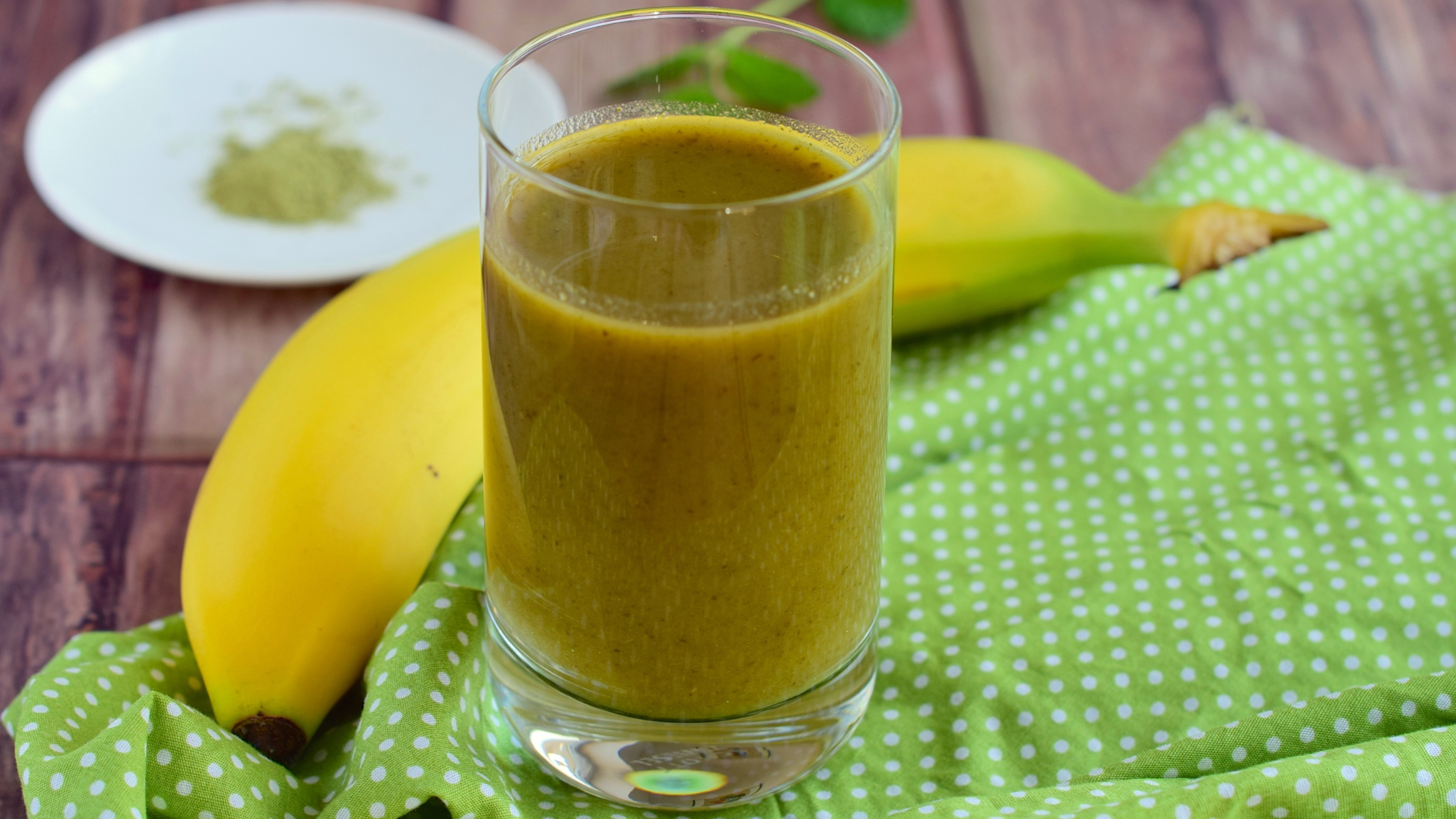 Matcha Banana Smoothie Recipe